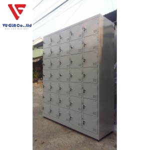 Personal cabinet with 35 compartments
