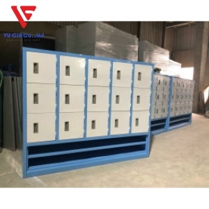 School cabinet with 15 compartments and 5 compartments combined with shoe storage