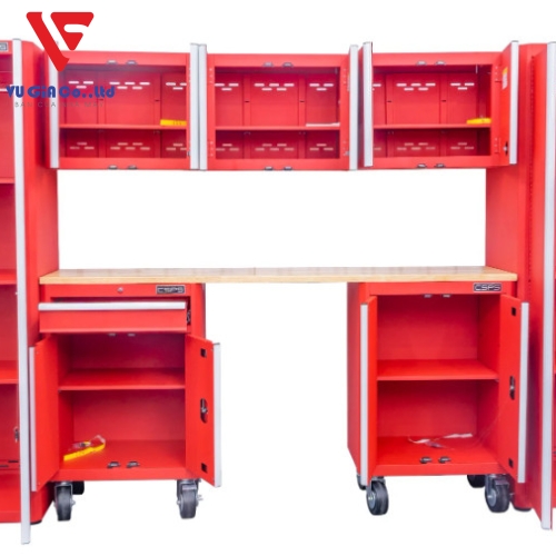  Set of 8 CSPS cabinets 335cm