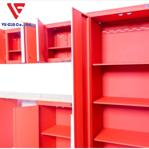 Set of 8 CSPS cabinets 335cm
