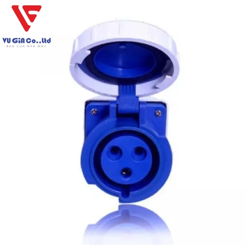 3-pin 32A watertight surface-mounted socket BEK-1232