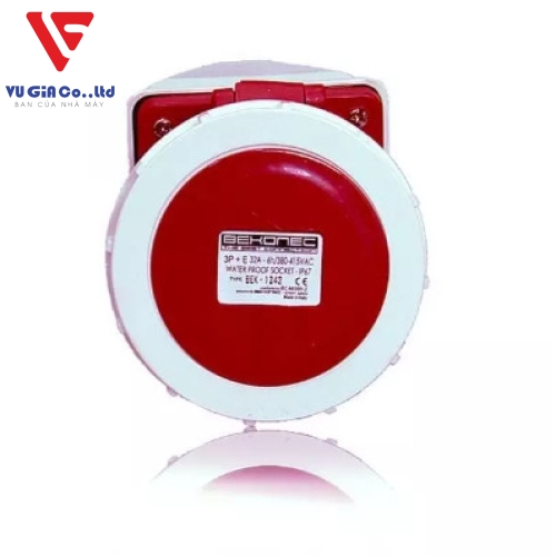 4-pin 32A watertight surface-mounted socket BEK-1242